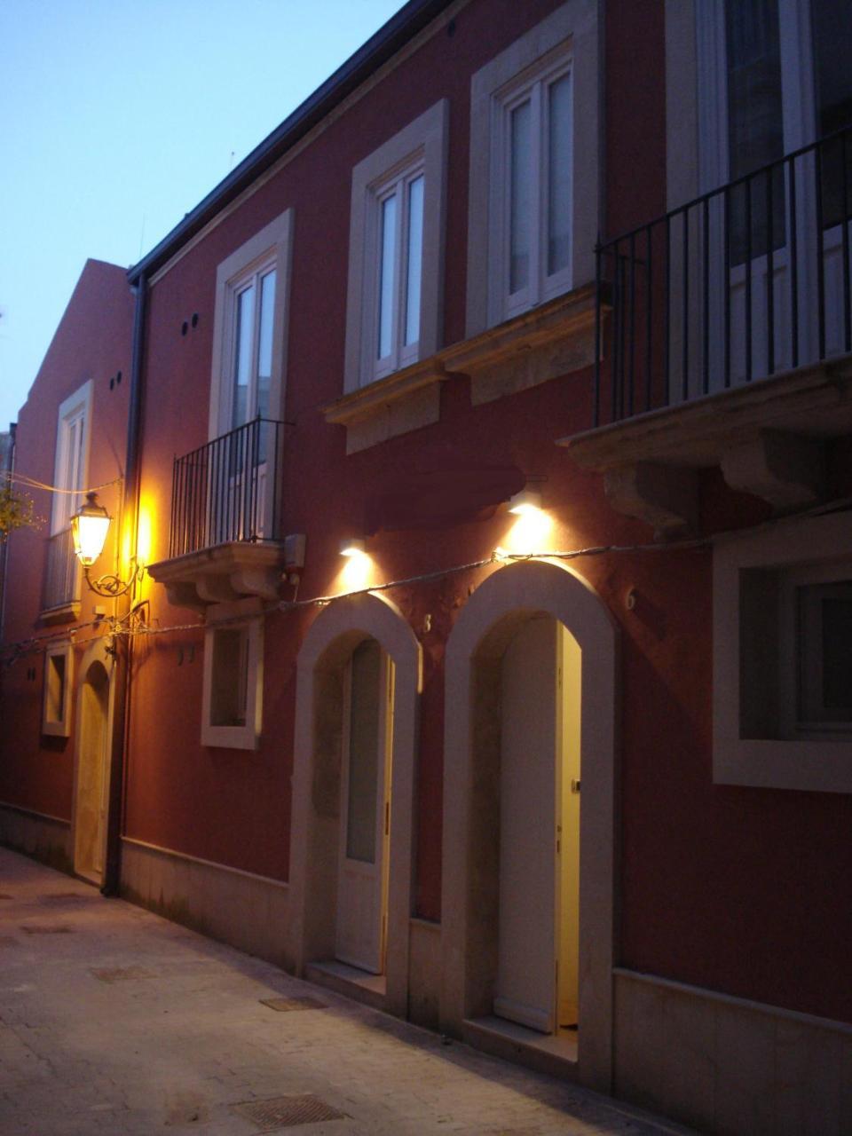 B & B Pigreco 锡拉库扎 外观 照片